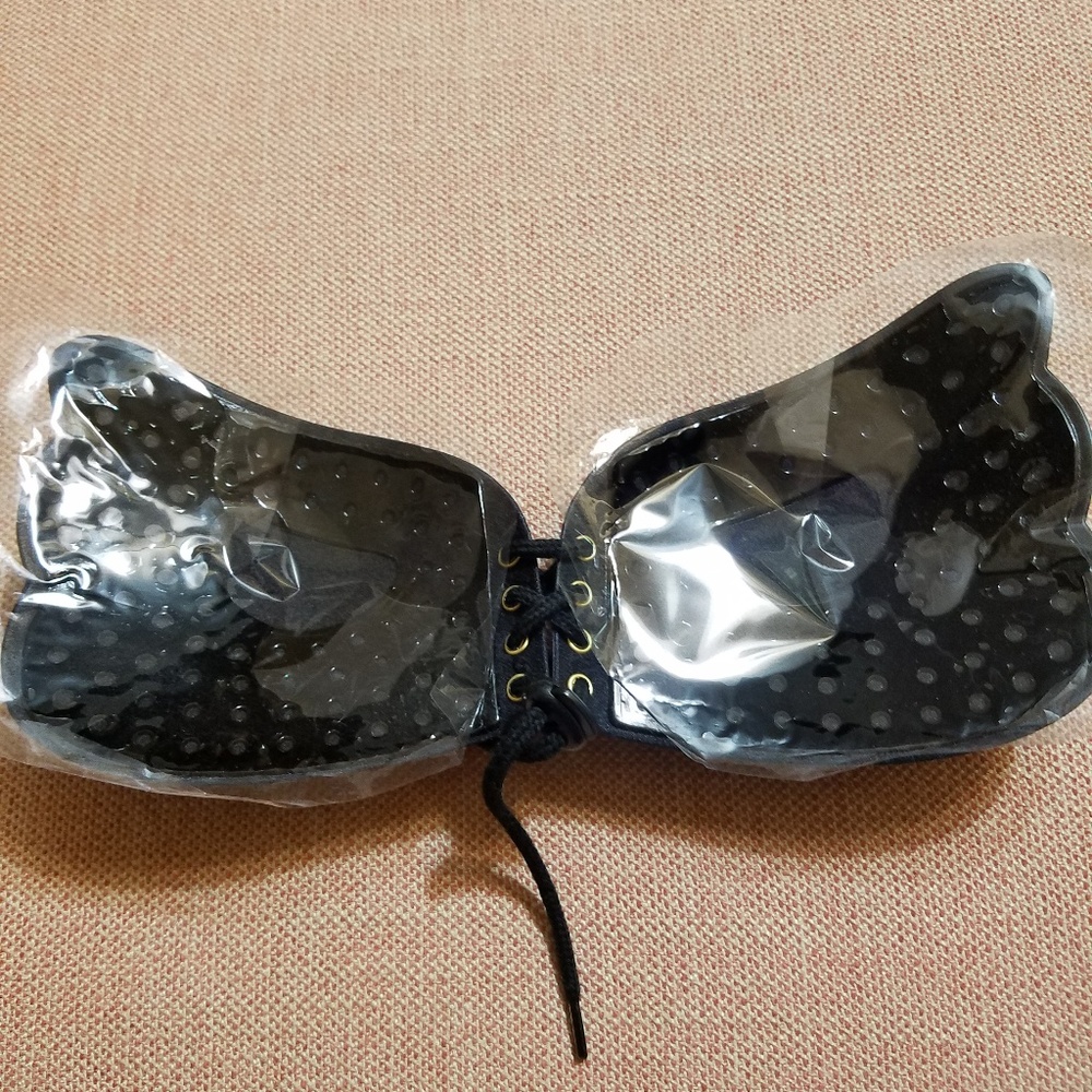 Invisible Bra - Picture 3 of 4